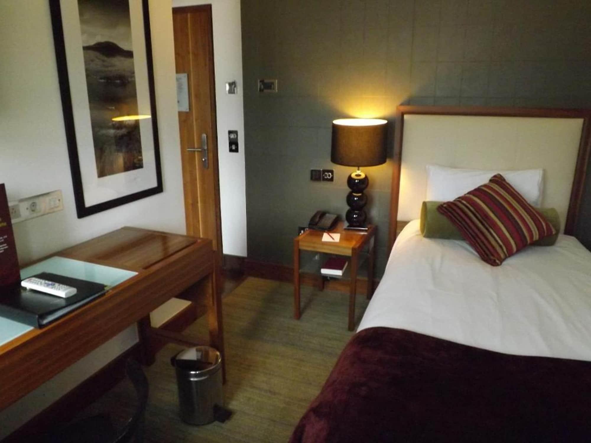 Rochestown Park Hotel & Leisure Centre Корк Экстерьер фото