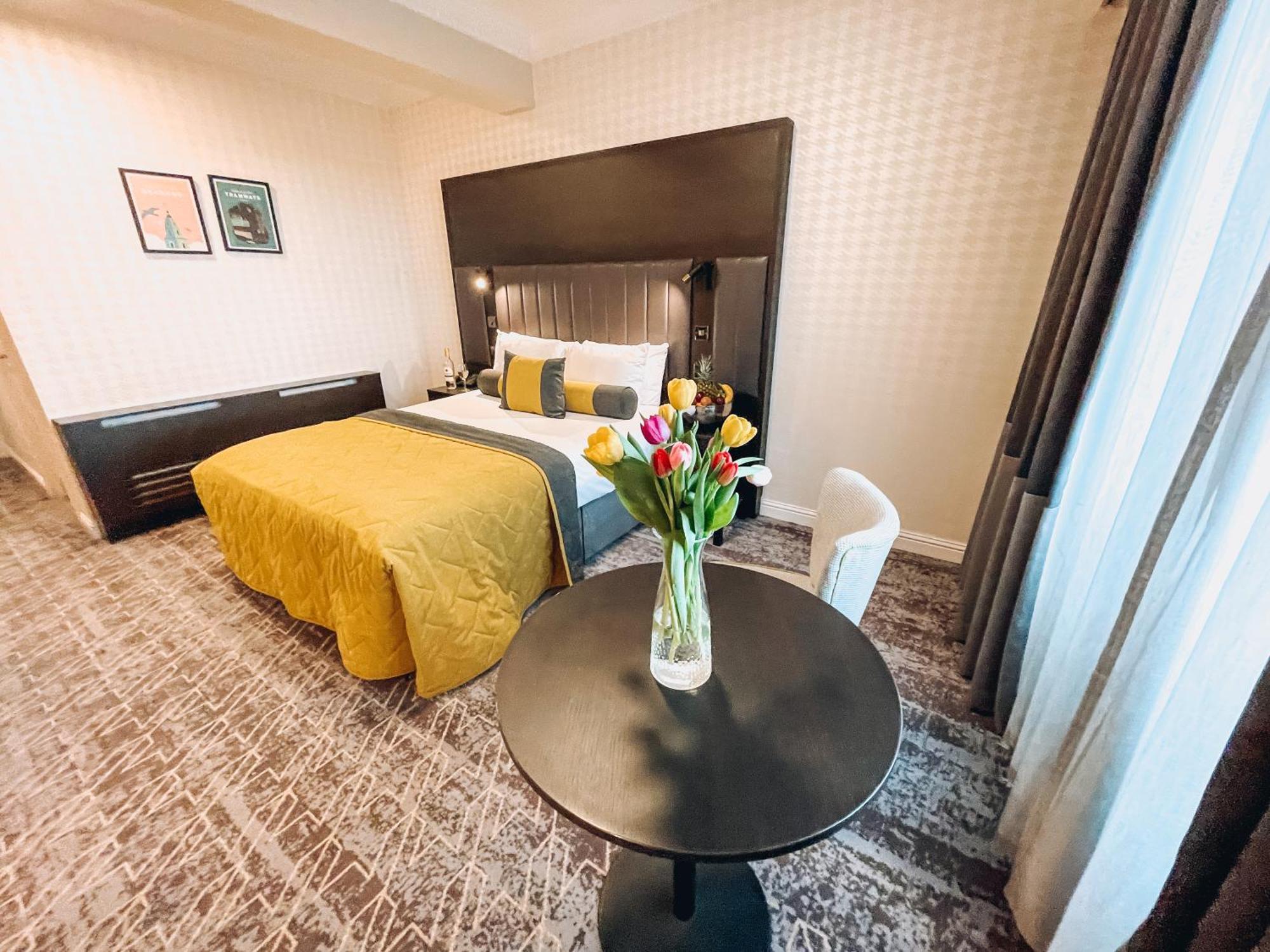 Rochestown Park Hotel & Leisure Centre Корк Экстерьер фото